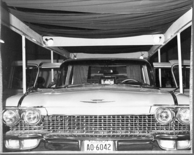 Elvis' Gold Cadillac 1968 Tour of AustraliaNZ AussieNew Zealand Fans